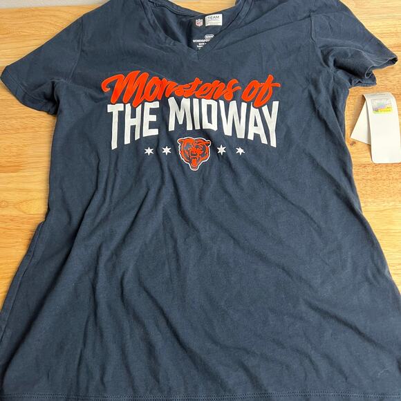 Women's NFL Monster of the Midway V-Neck Navy T-Shirt - Size Small - NWT - Picture 1 of 6